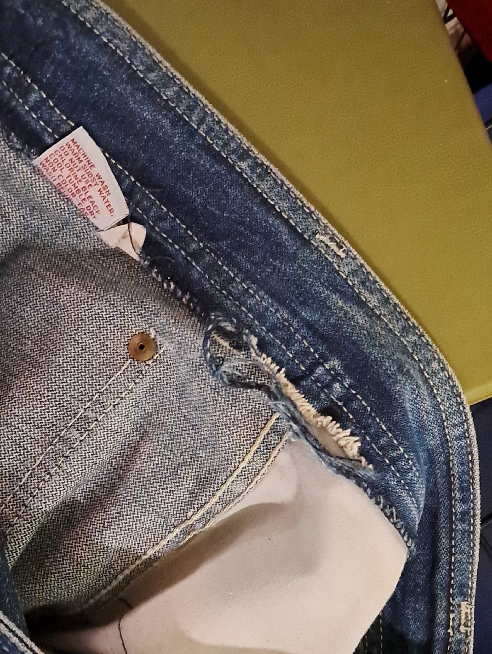 Awesome Vintage Jordache Jeans - Picture 8 of 13
